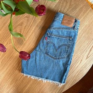 Levi’s High Loose Denim Shorts